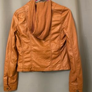 Brown leather jacket with hood 🤩